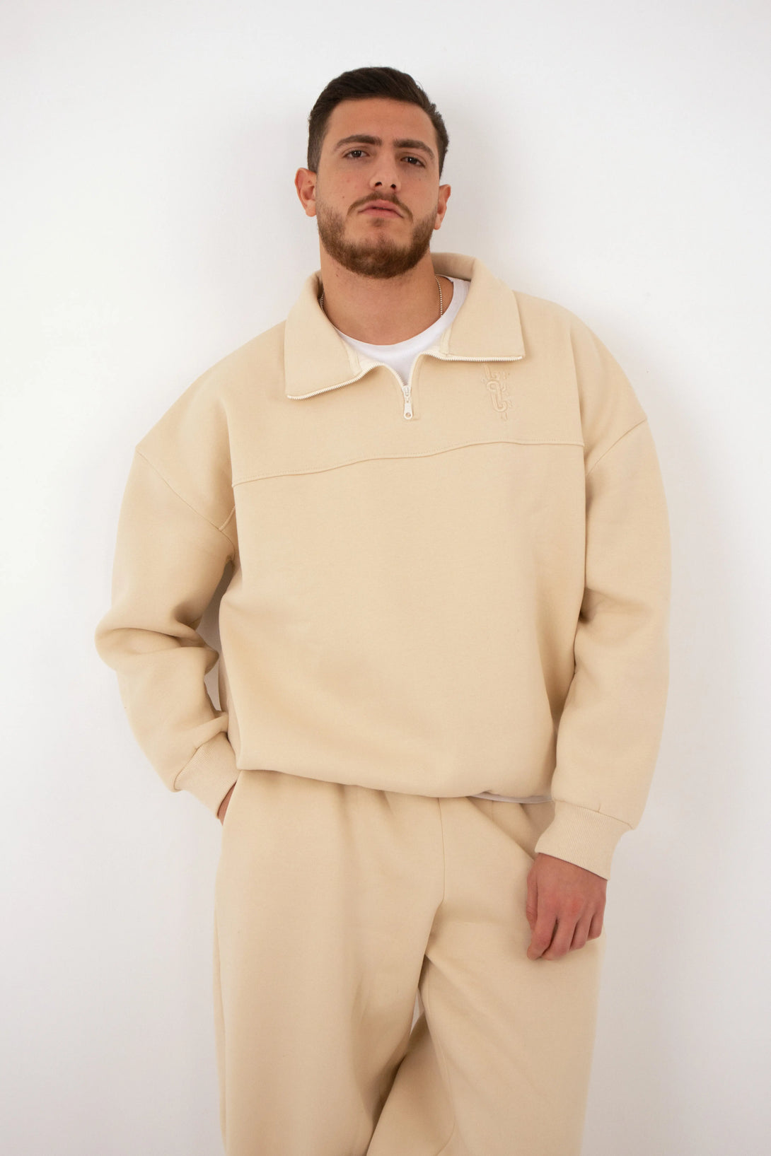 yabooya-beige-quarter-zipper-suit